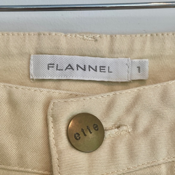 Flannel Brand Slim Fit Skinny Jeans Cream Women’s Small - Picture 3 of 3